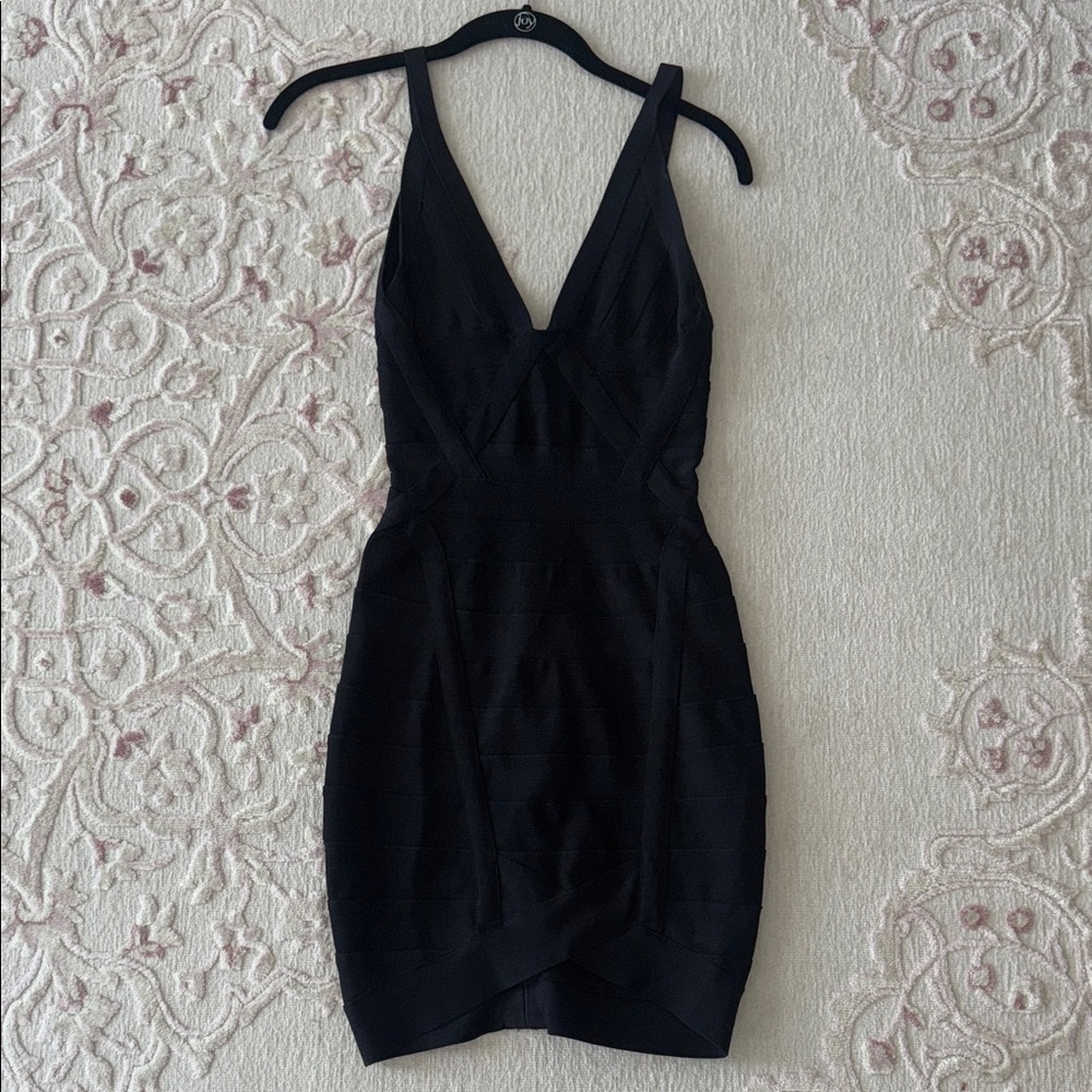 Black bandageV-Neck Bodycon Dress - Women
